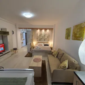  Apartament Garsoniere Fundeni