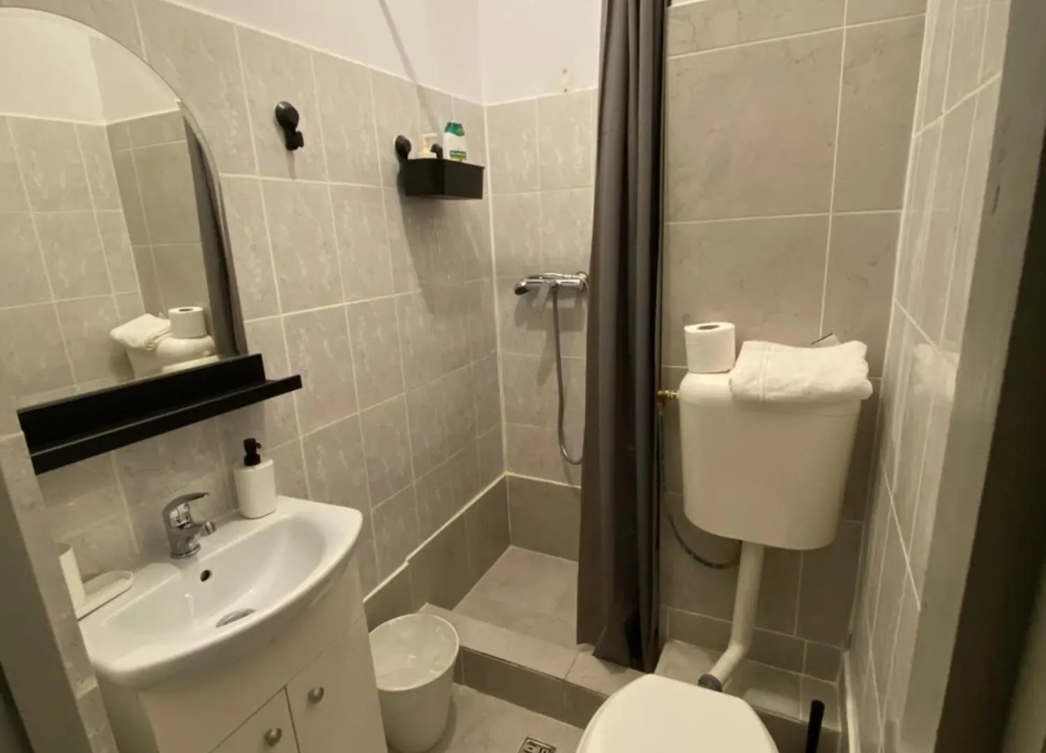 Gazde/Camere de închiriat Travellers Rest Apartment Bucureşti România