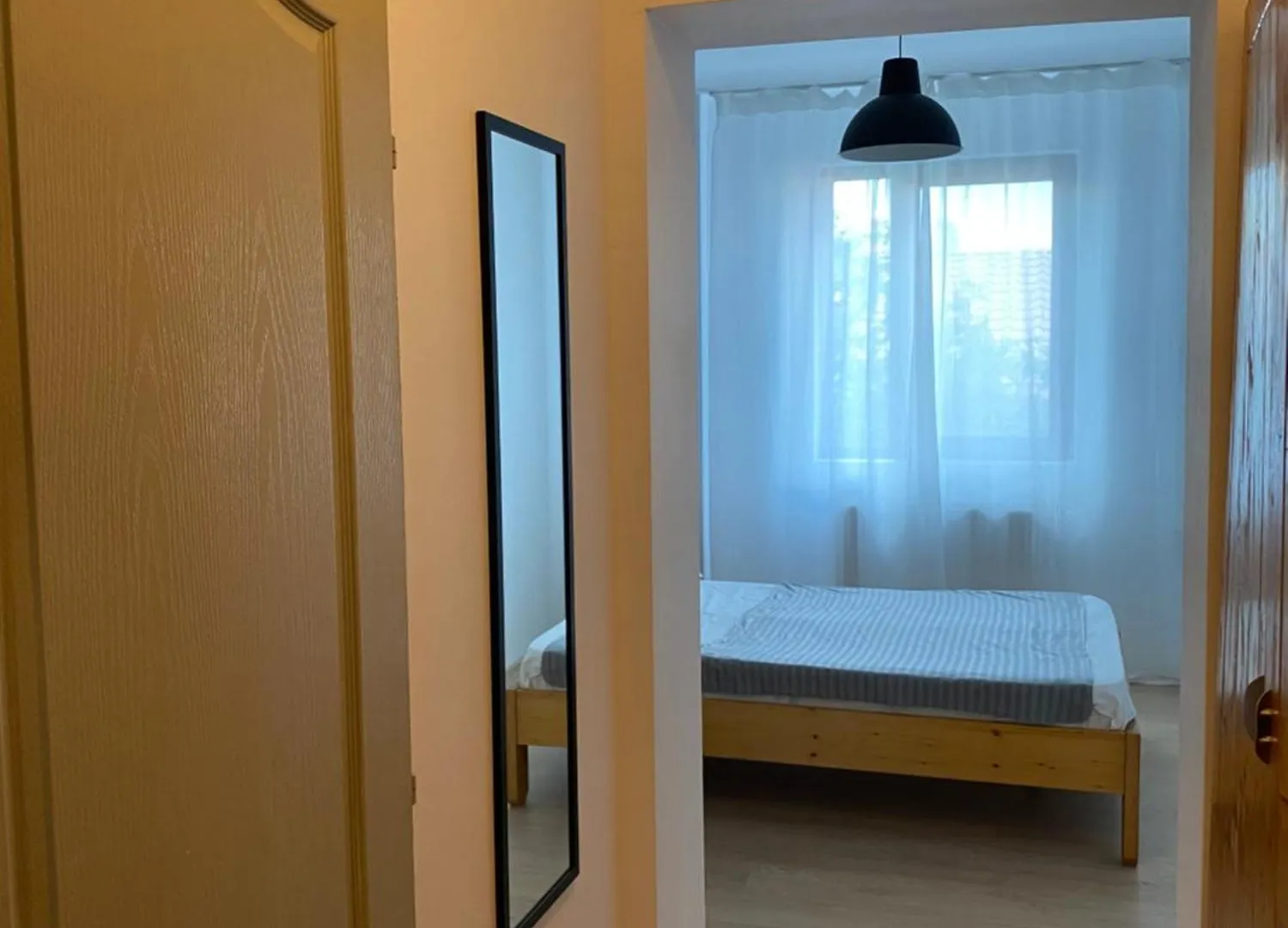Gazde/Camere de închiriat Travellers Rest Apartment Bucureşti România